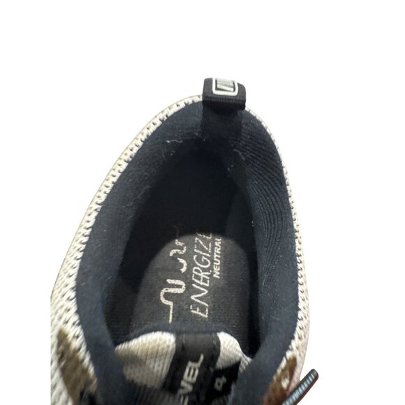 Brooks Revel 4 Womens white black running sneakers shoes size 6 SKU 8809 - Picture 15 of 16